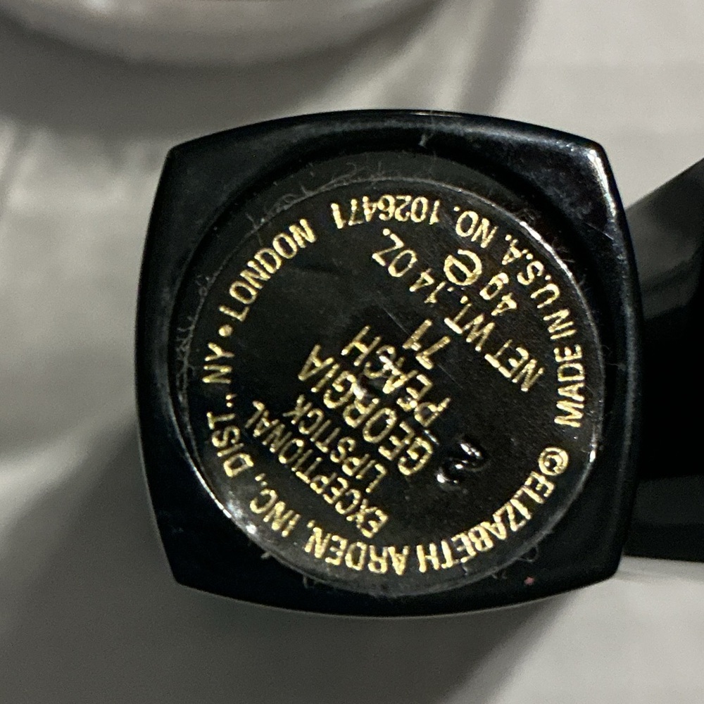 Elizabeth Arden lipstick Georgia peach